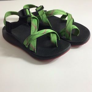 Chaco sandals, green , women’s 8